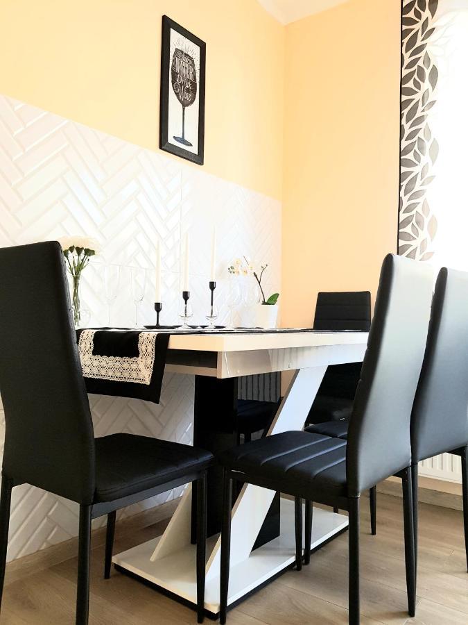 Apartment Glamour Downtown Balcony Krakow Exterior photo